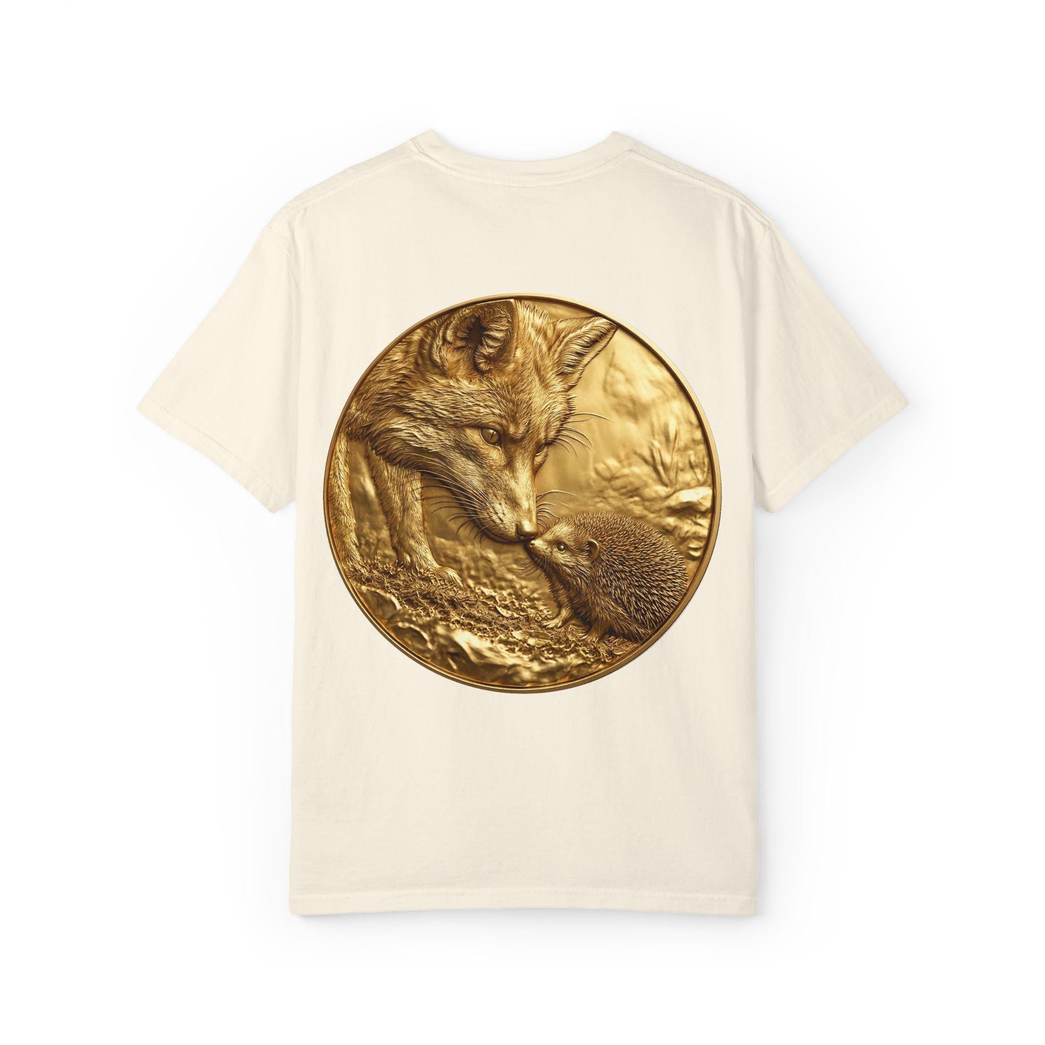 Golden Fox and Hedgehog T-Shirt  Curious Wildlife Scene in Luxury Gold Print Design