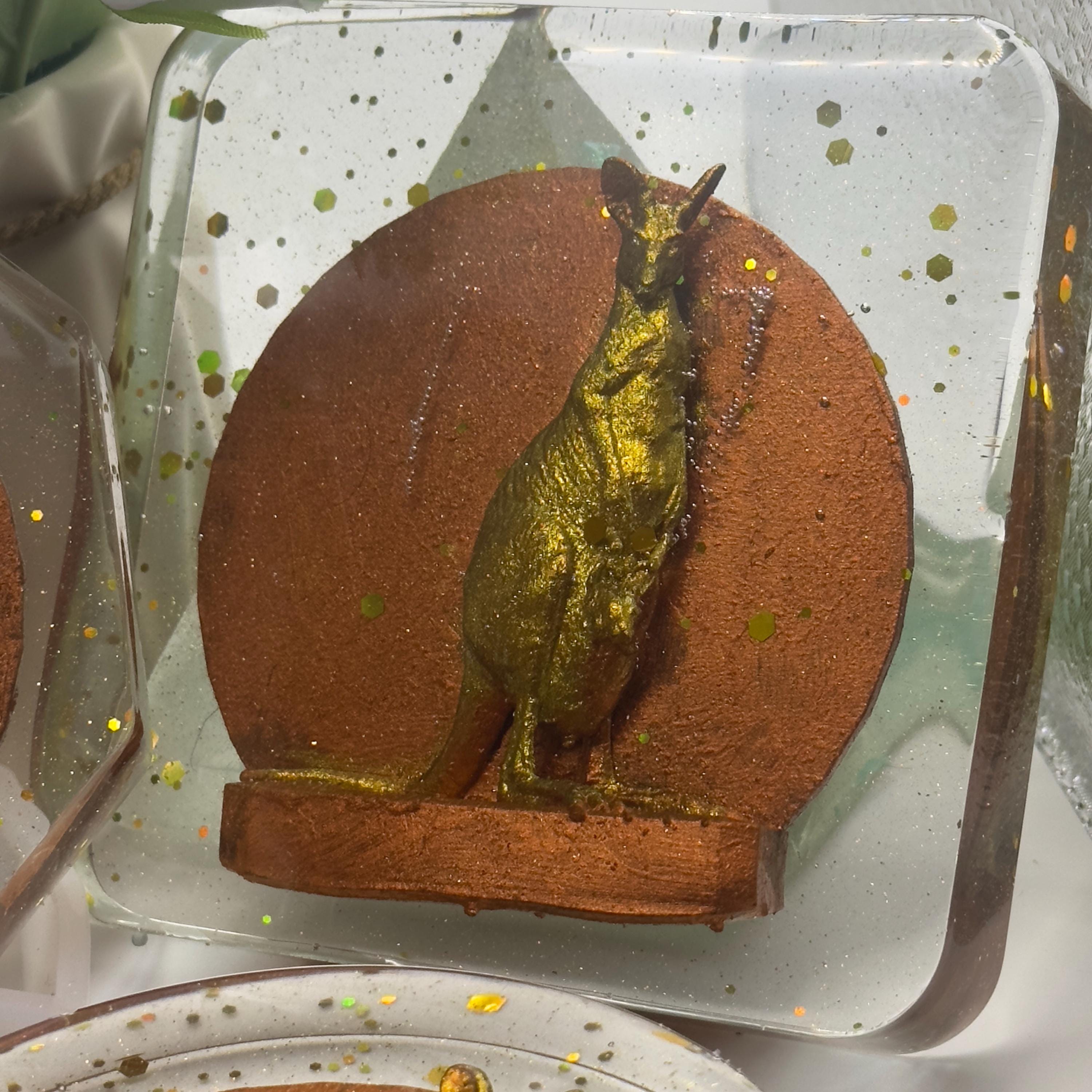 Kangaroo with Joey Resin Coaster – Australian Wildlife Gift