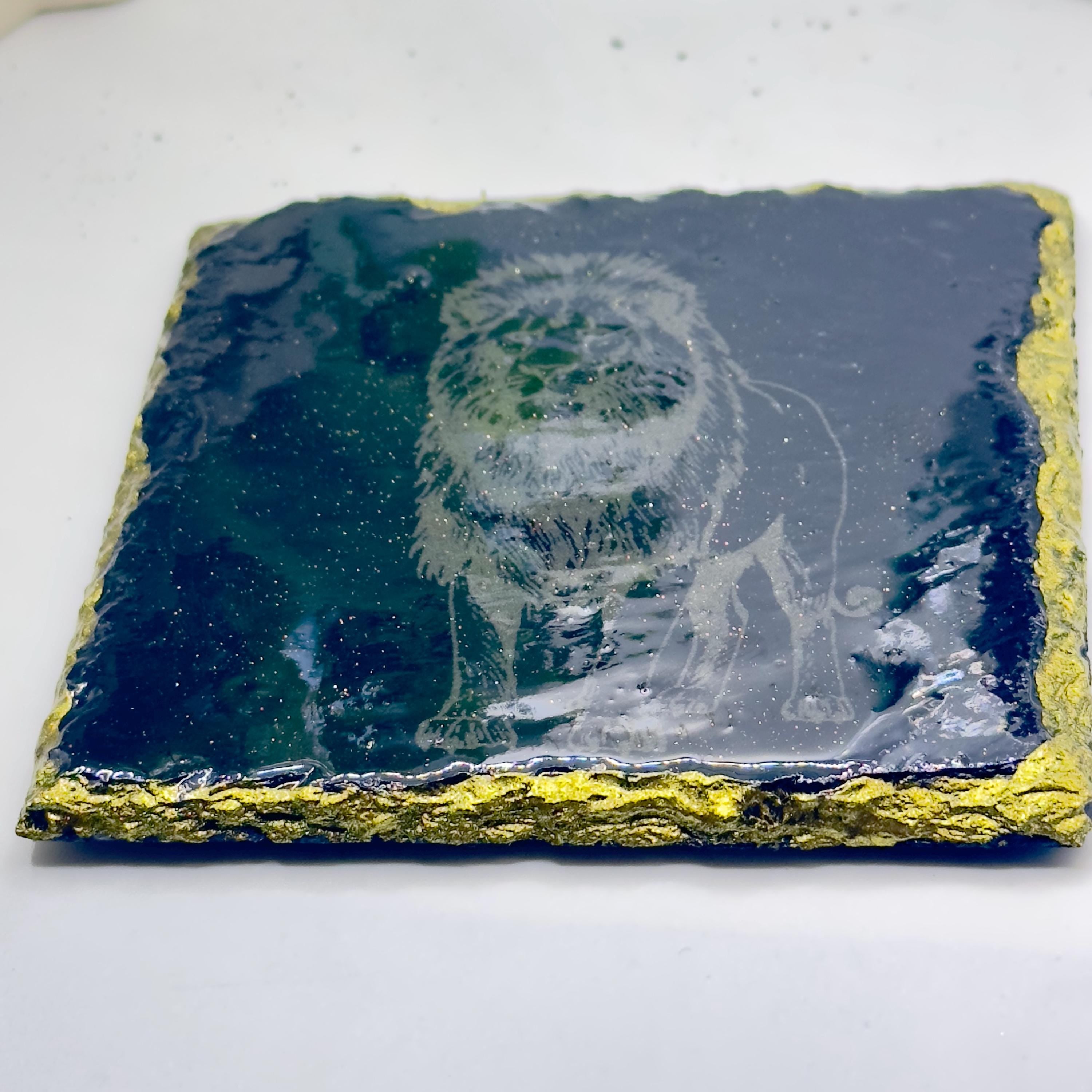 Lion Slate Coaster | Gold Rim & Epoxy Finish | Handmade Luxury Decor | Unique Gift for Lion Lovers