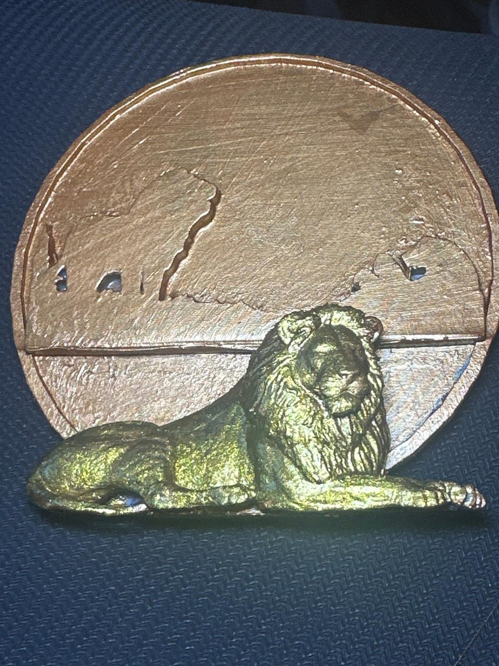 Majestic Lion in Savannah – Wildlife Sculpture/Decor