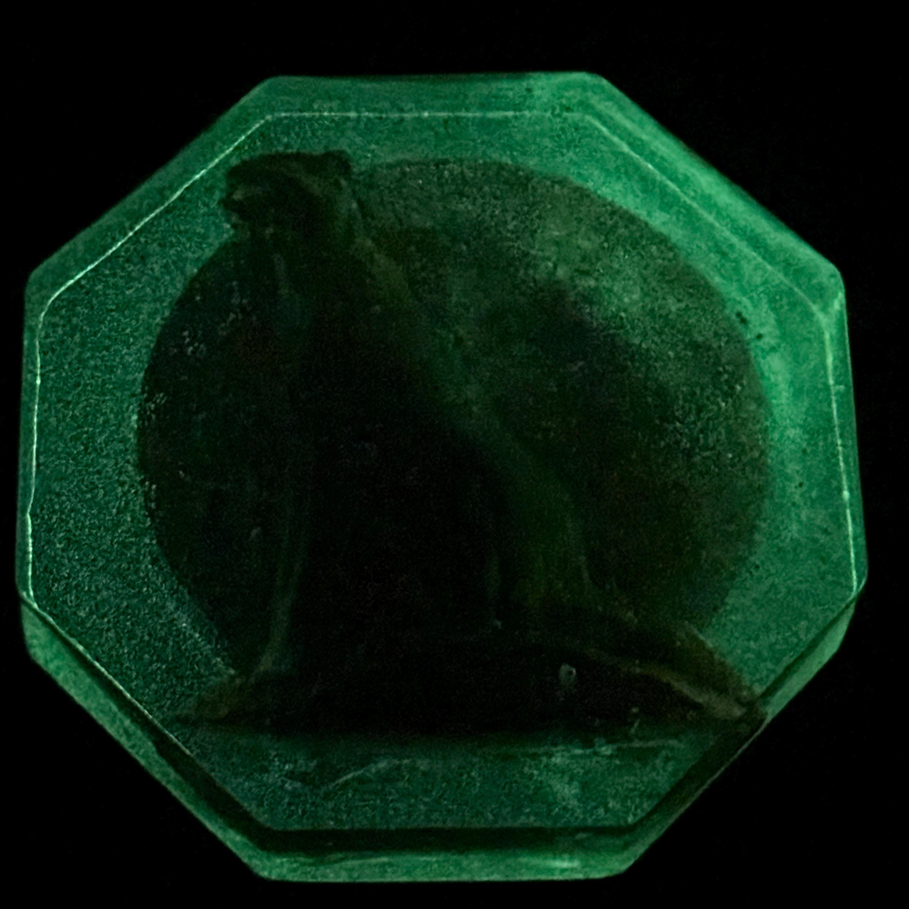 Handcrafted Cheetah Sculpture – African Savannah Wildlife Art, Resin Decor