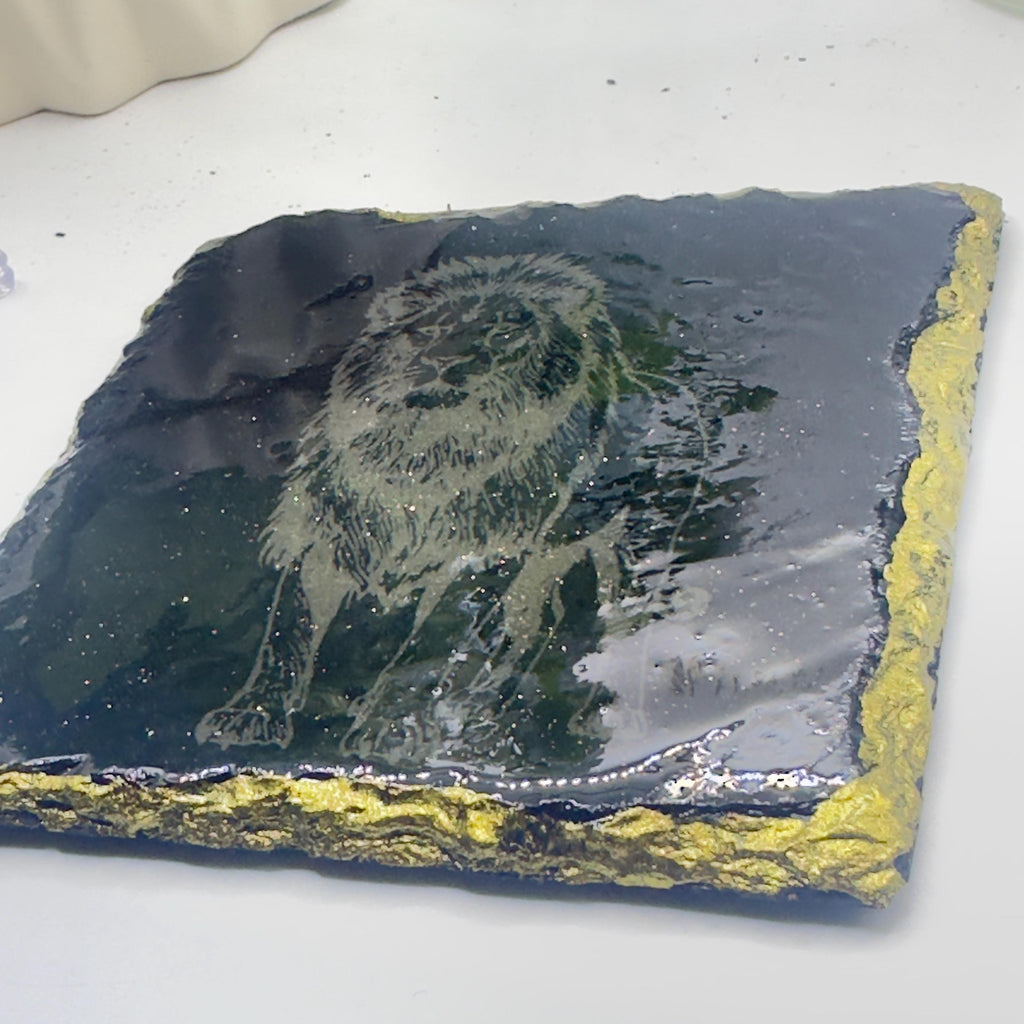 Lion Slate Coaster | Gold Rim & Epoxy Finish | Handmade Luxury Decor | Unique Gift for Lion Lovers