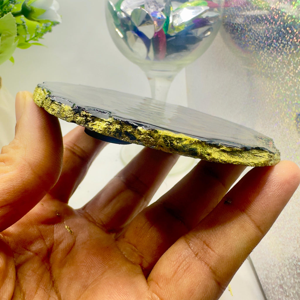 Golfer Medal Coaster – 3D Golf Themed Resin Coaster with Gold Rim – Gift for Golf Lovers