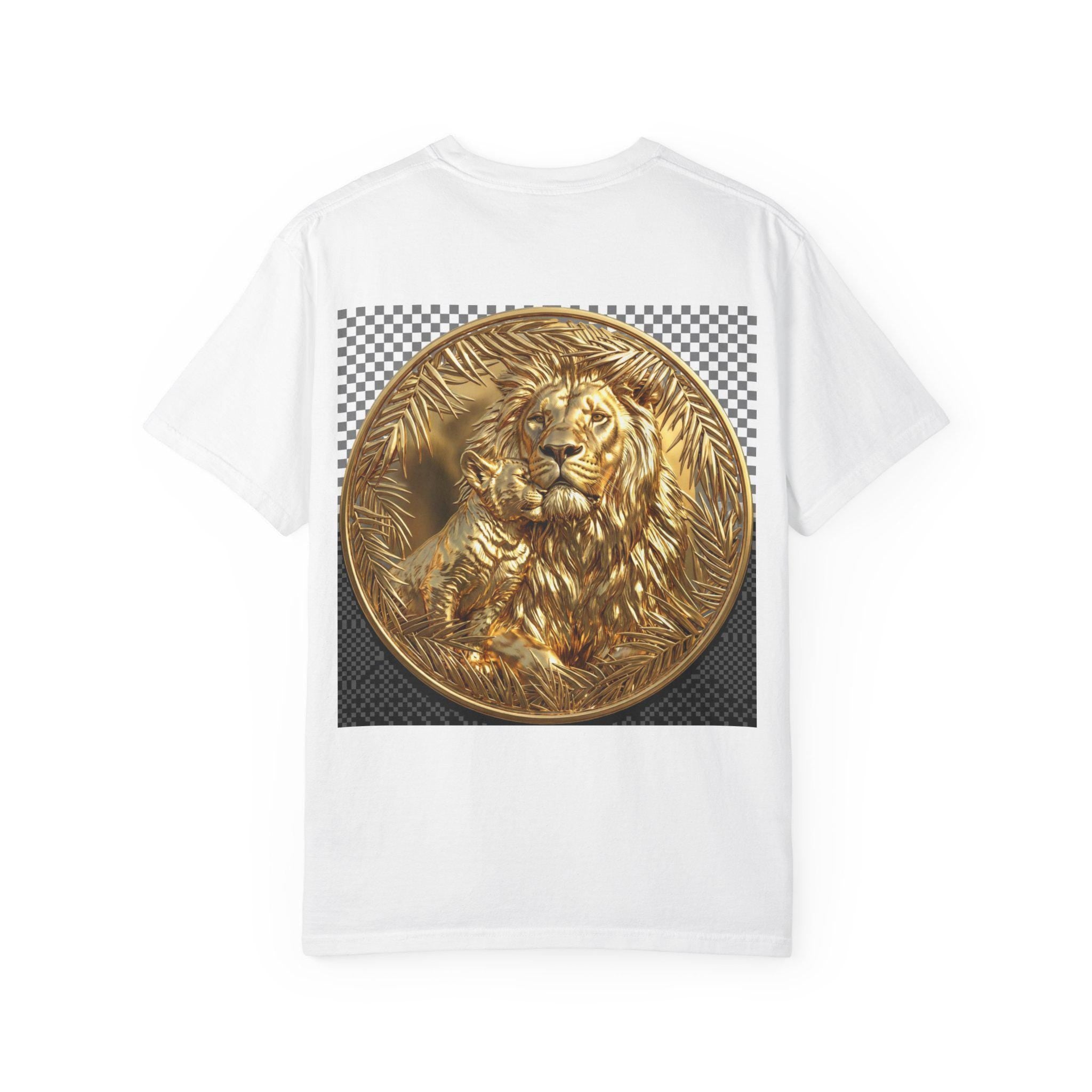 Majestic Lion with Cub Hugging Powerful Father and Cub Wildlife Gold Print T-Shirt