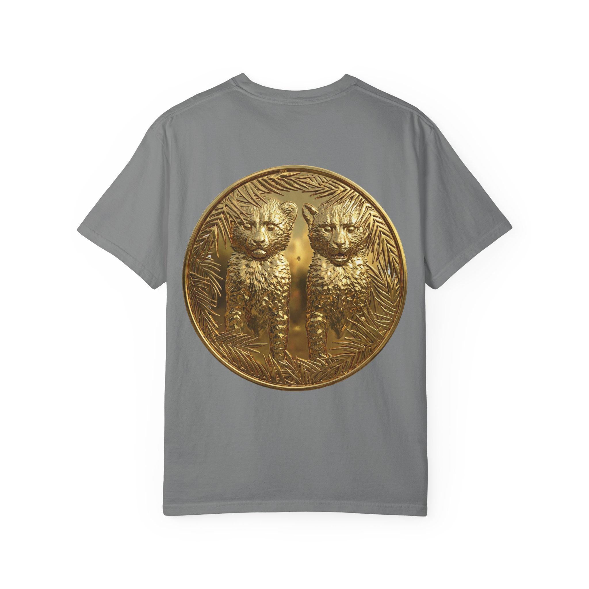 Cheetah Cubs 3D Gold Print T-Shirt Adorable Wildlife Animal Design, Luxury Gold Effect Tee