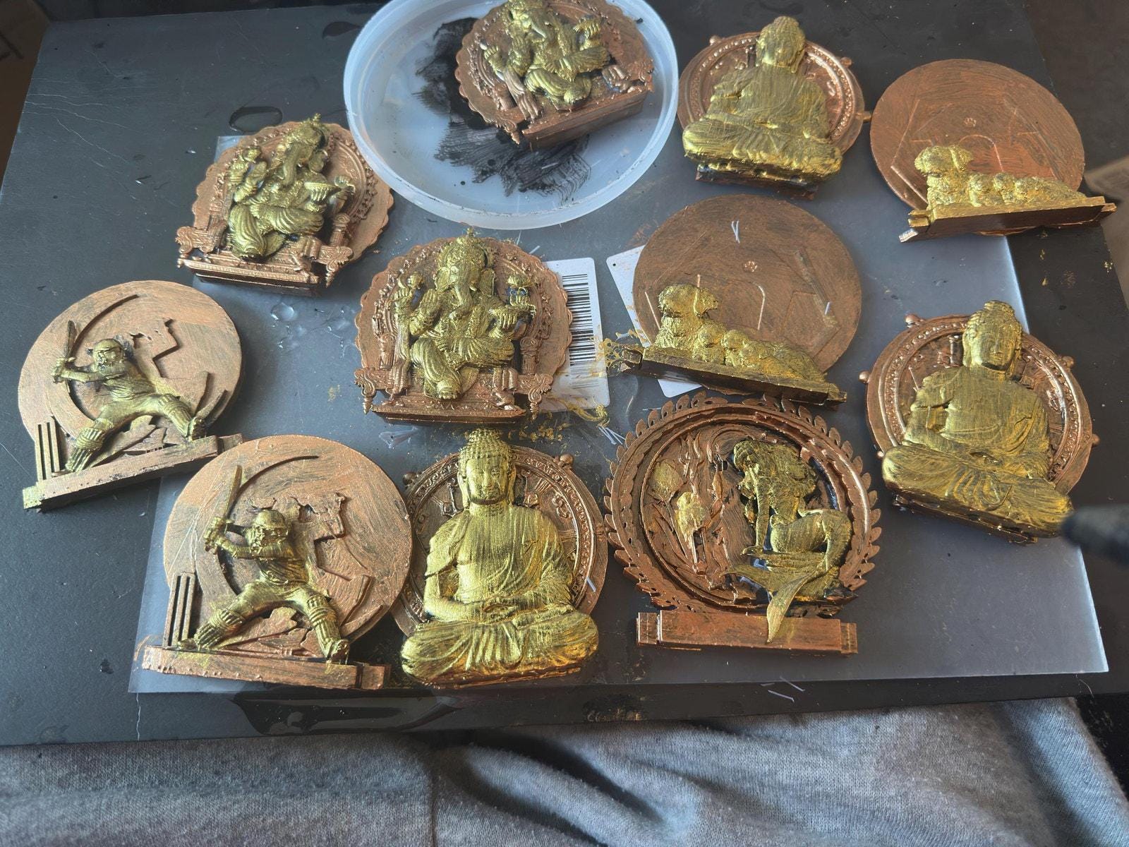 Handcrafted Cheetah Sculpture – Resin Wildlife Art