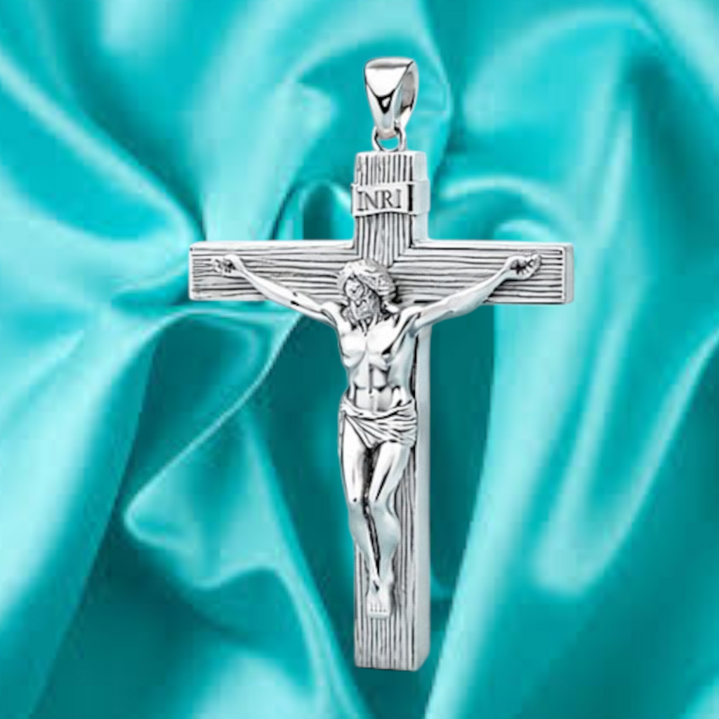 Polished Silver & Brass Crucifix Pendant 25x8x12mm – Wood Texture Cross – INRI Religious Charm