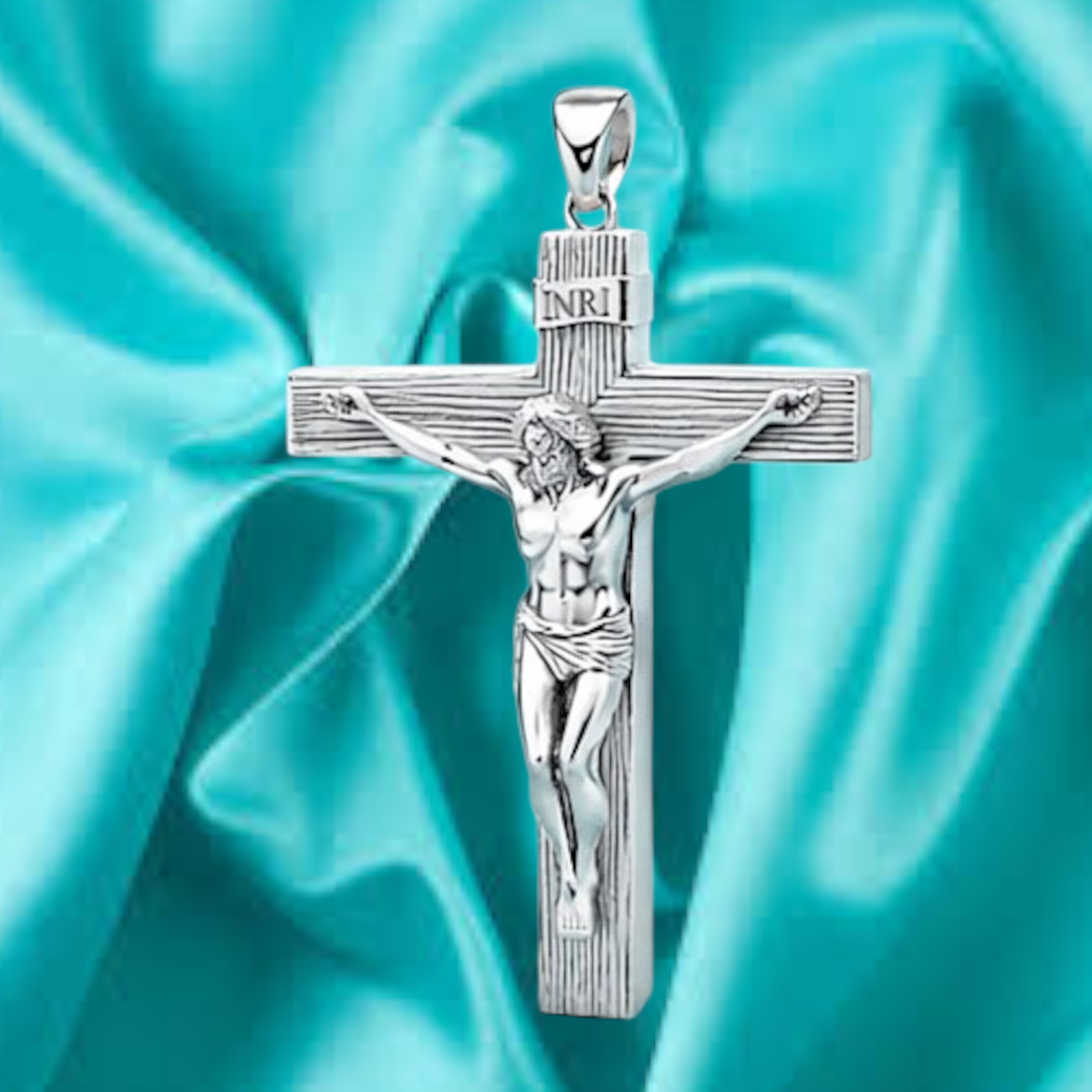 Polished Silver & Brass Crucifix Pendant 25x8x12mm – Wood Texture Cross – INRI Religious Charm