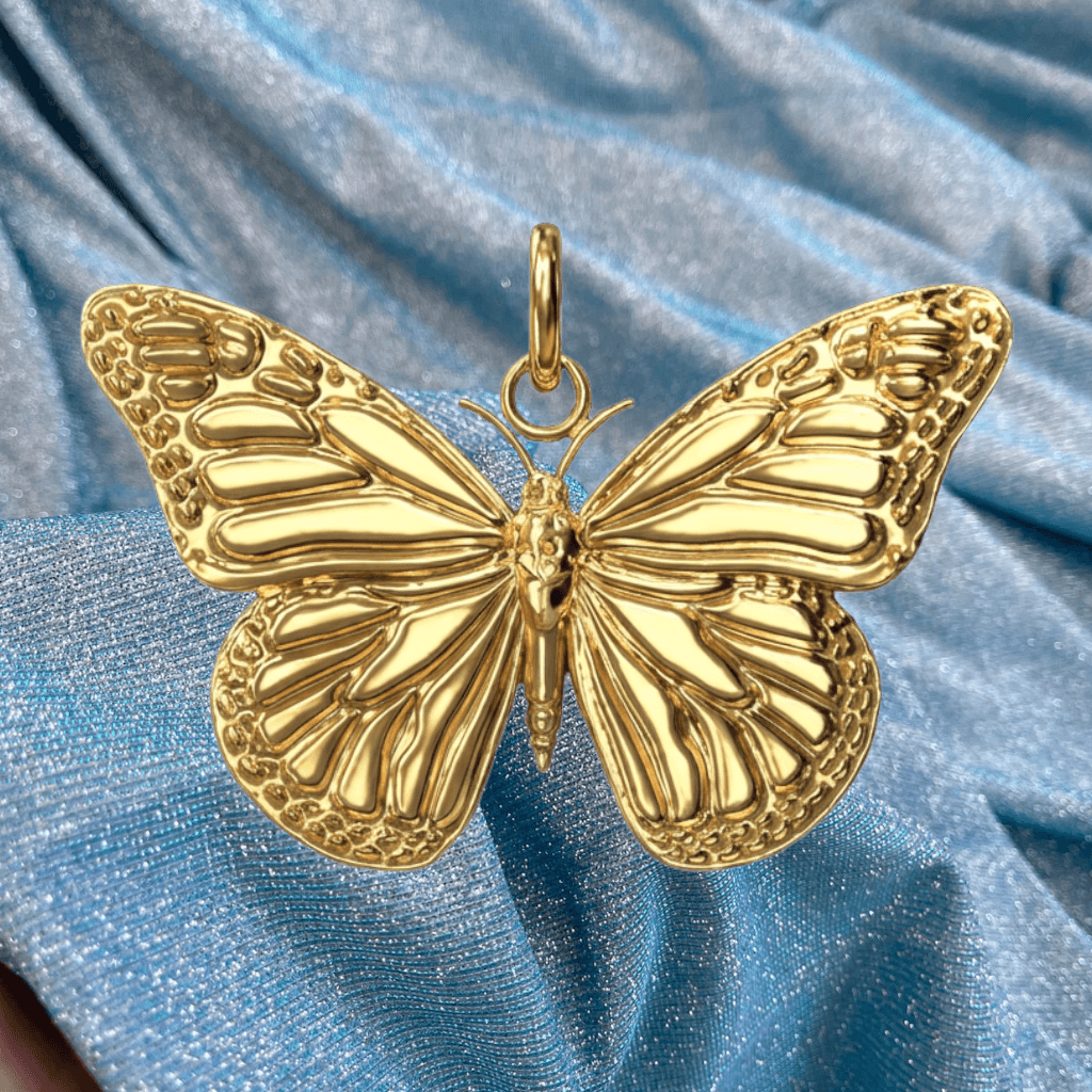 Monarch Butterfly Pendant 20x28x4mm – Nature Inspired Jewelry in Gold, Silver or Brass
