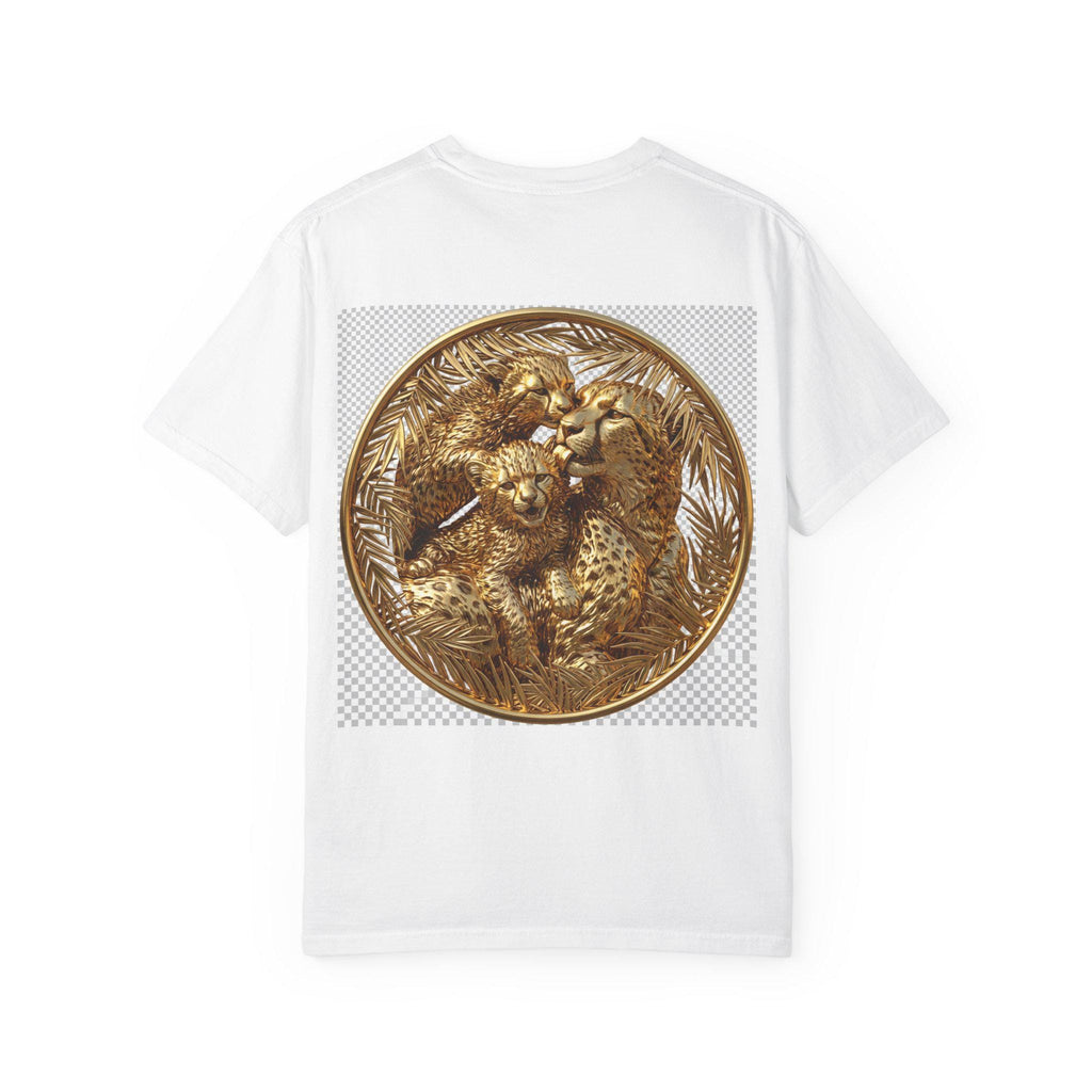 Cheetah Mum & Two Cubs Loving Wildlife Family Moment Gold Print T-Shirt