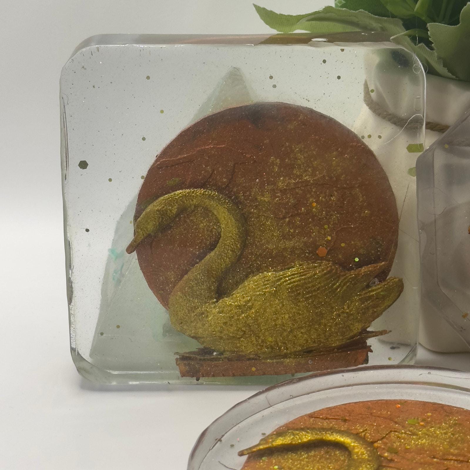 Handmade Swan Resin Coaster Set | Elegant Home Decor