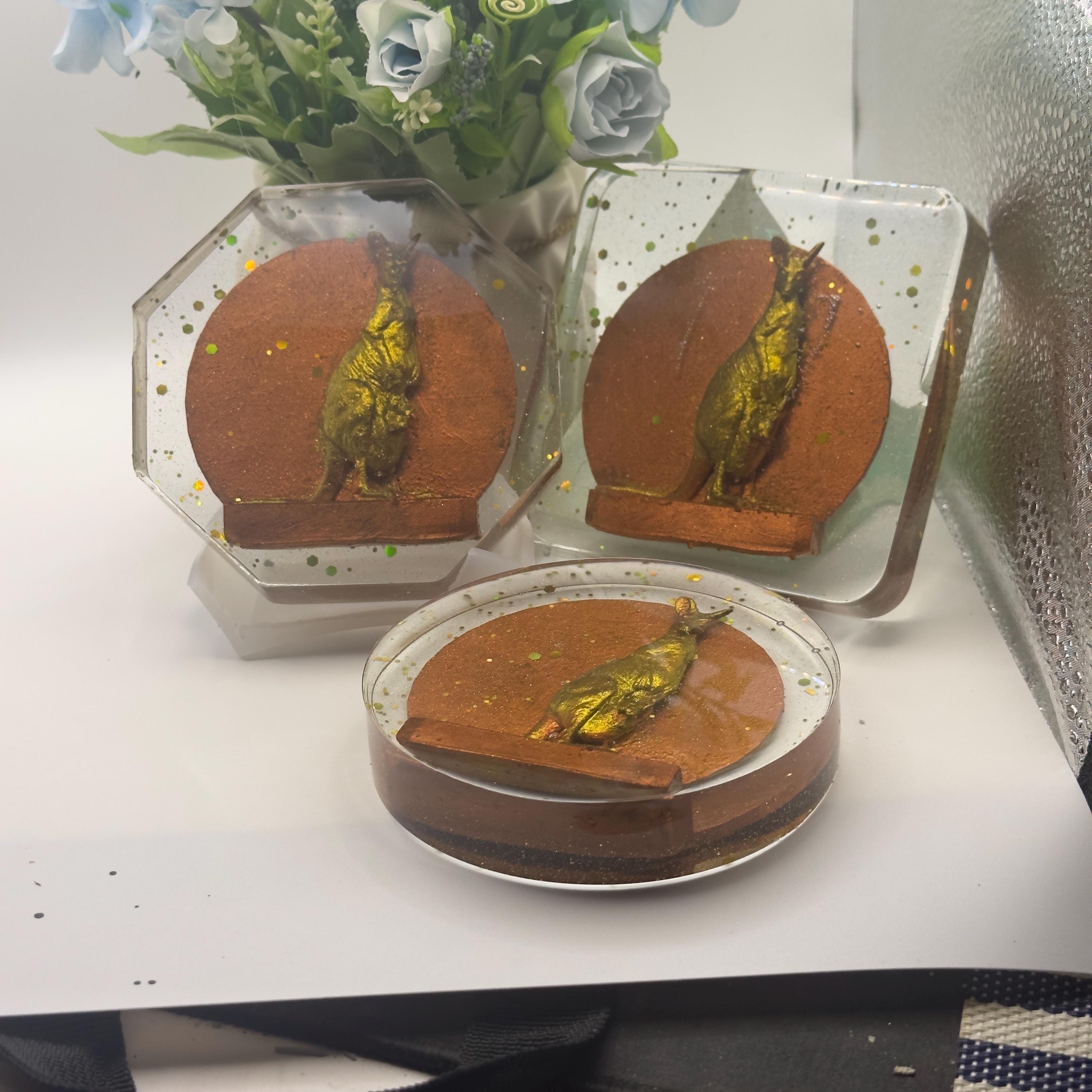 Kangaroo with Joey Resin Coaster – Australian Wildlife Gift