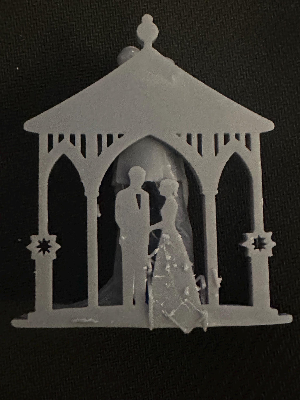 Handmade 3D Bride and Groom Under Gazebo – Traditional Wedding Resin Sculpture | Romantic Keepsake Gift